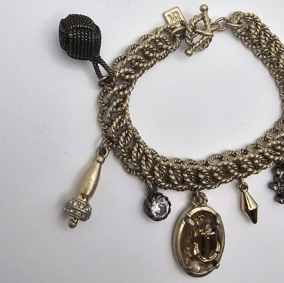 Banana Republic Nautical Rope Charm Bracelet T Clasp Bronze Brass - Picture 2 of 14